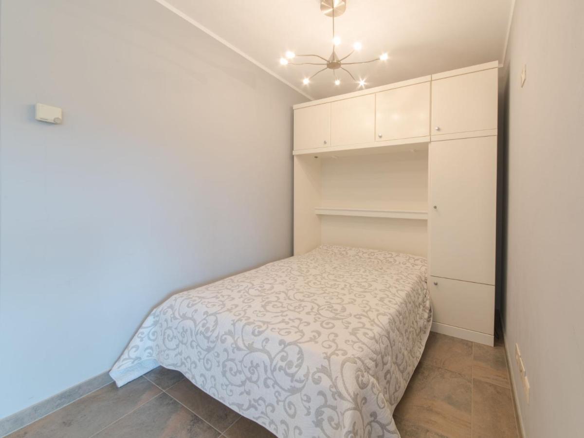 Apartment Seaside By Interhome Bredene Εξωτερικό φωτογραφία